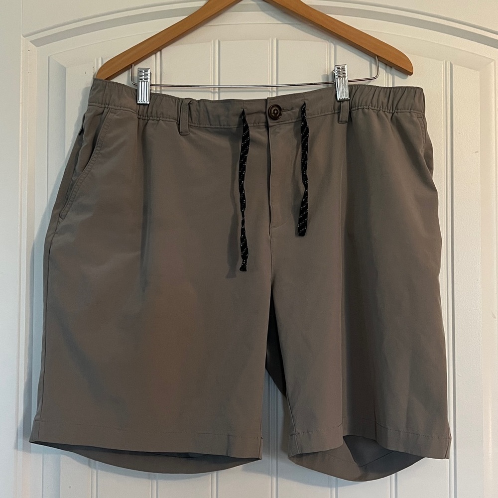 Chubbies Everywhere 8” Shorts Size XXL
